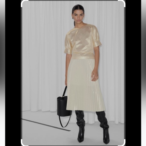 & Other Stories size 6 gold pleated skirt - Picture 1 of 5